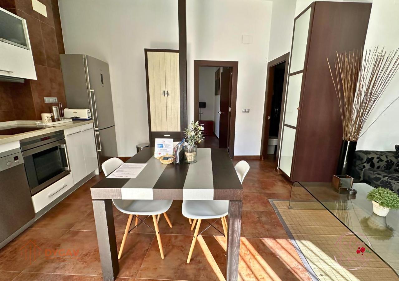 La Casa Escarlata Apartment อาลิกันเต ภายนอก รูปภาพ